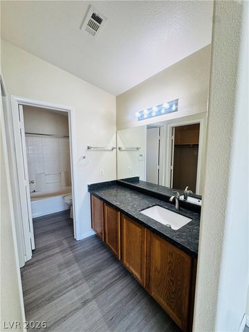 6380 Extreme Shear Avenue 101, Henderson, NV 89011