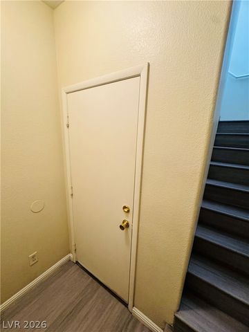 6380 Extreme Shear Avenue 101, Henderson, NV 89011