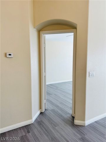 6380 Extreme Shear Avenue 101, Henderson, NV 89011