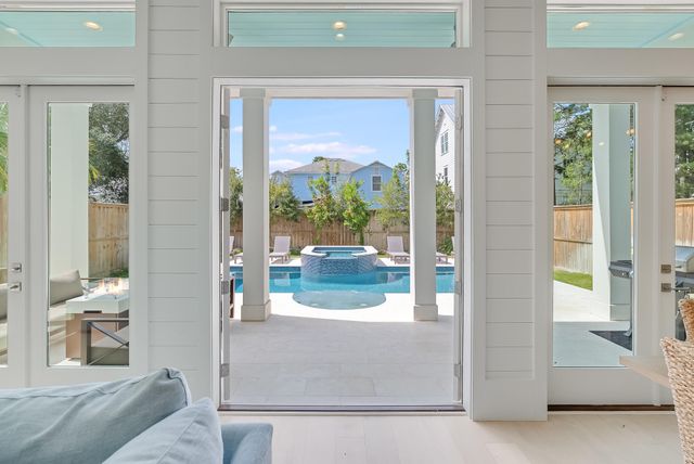 212 S Gulf Drive, Santa Rosa Beach, FL 32459