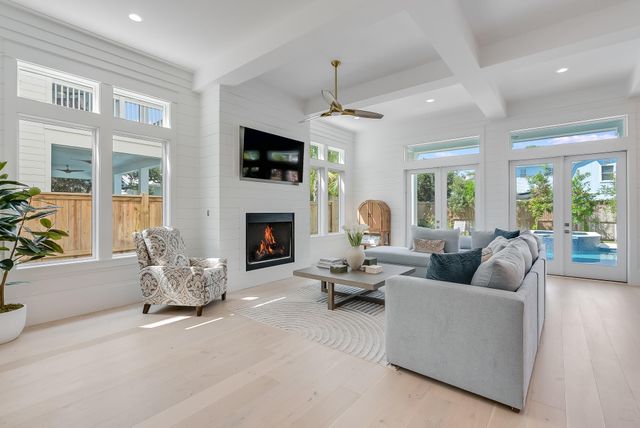 212 S Gulf Drive, Santa Rosa Beach, FL 32459