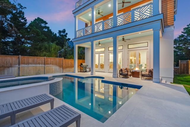 212 S Gulf Drive, Santa Rosa Beach, FL 32459