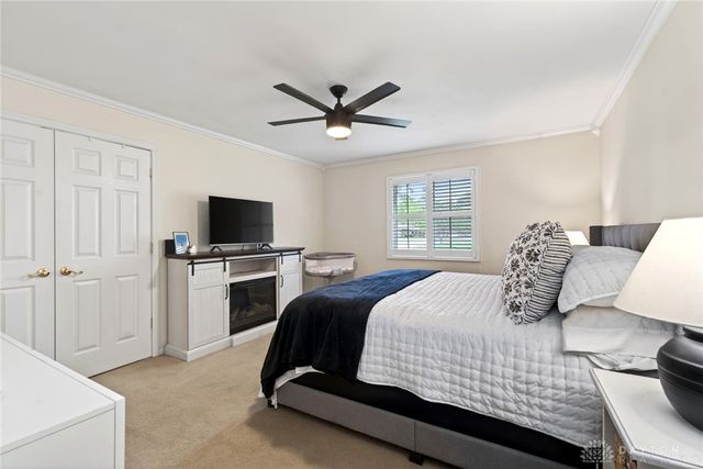 1073 Tralee Trail, Beavercreek, OH 45430