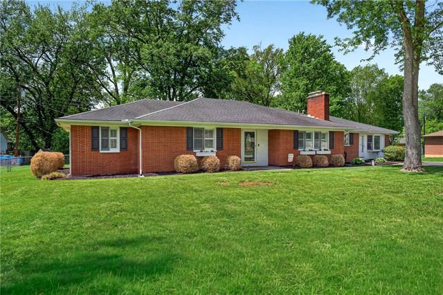 1073 Tralee Trail, Beavercreek, OH 45430