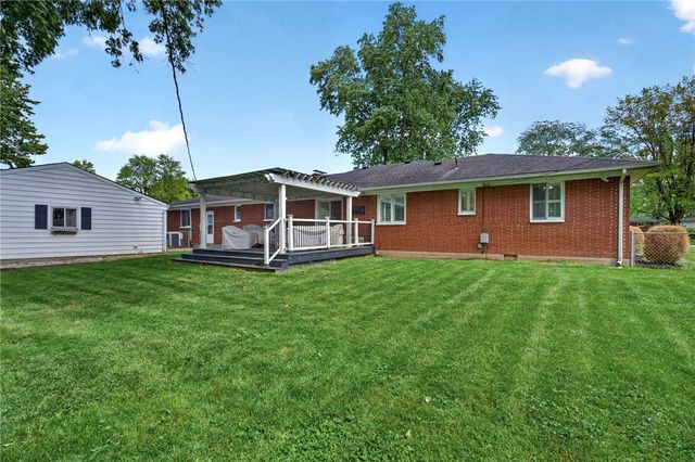 1073 Tralee Trail, Beavercreek, OH 45430