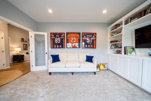 14766 Whisper Rock Boulevard, Fort Wayne, IN 46845