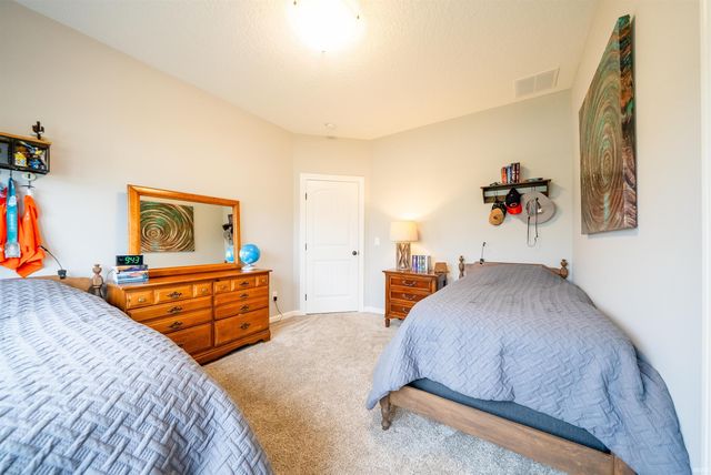 14766 Whisper Rock Boulevard, Fort Wayne, IN 46845