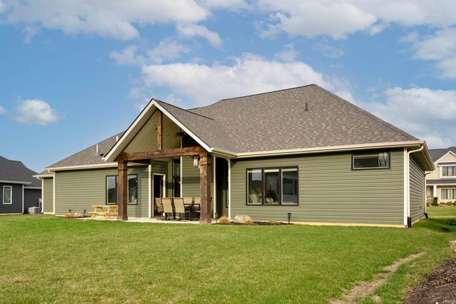 14766 Whisper Rock Boulevard, Fort Wayne, IN 46845