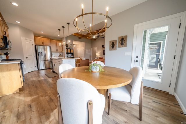 14766 Whisper Rock Boulevard, Fort Wayne, IN 46845