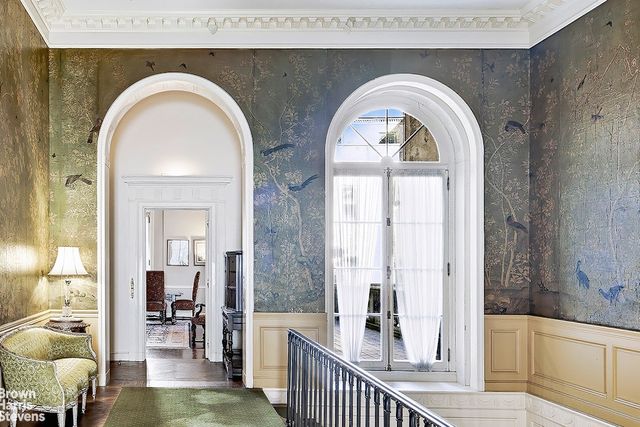 117 E 70TH Street, New York City, NY 10021