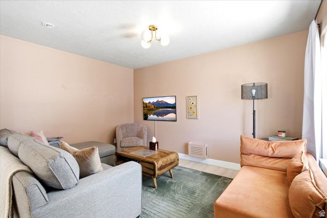 434 N 660 E, Ogden, UT 84404