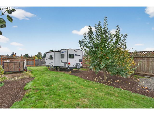 58845 HOVLAND Way, St Helens, OR 97051