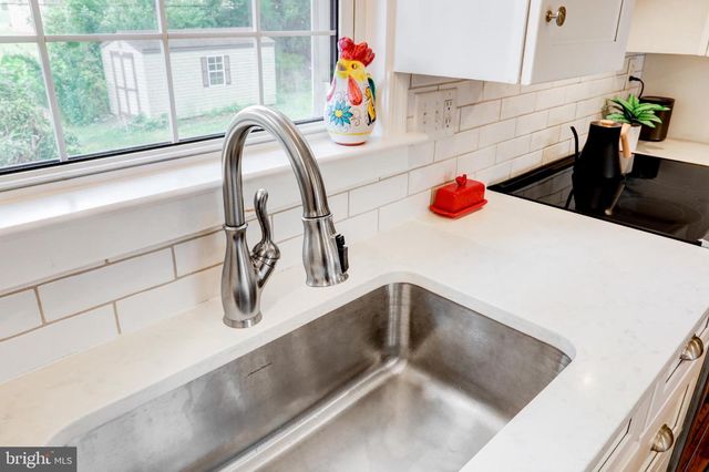 1826 PUTTER AVE, Lancaster, PA 17602