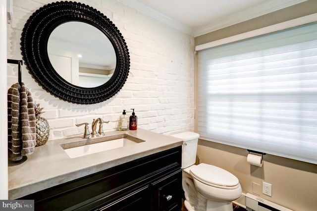1826 PUTTER AVE, Lancaster, PA 17602