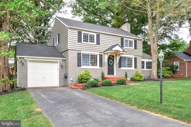 1826 PUTTER AVE, Lancaster, PA 17602