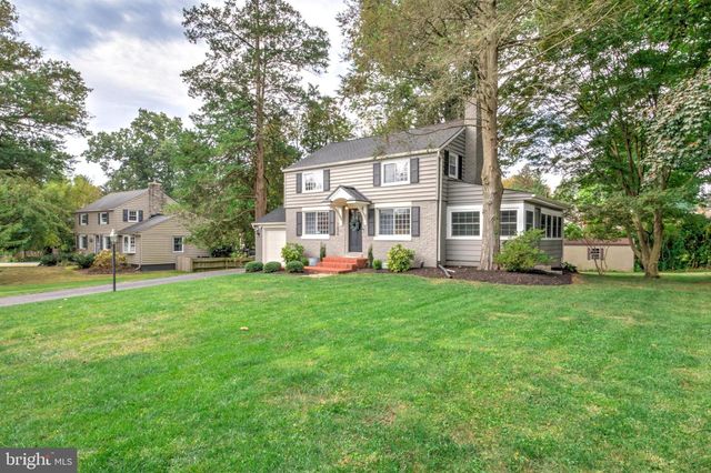 1826 PUTTER AVE, Lancaster, PA 17602