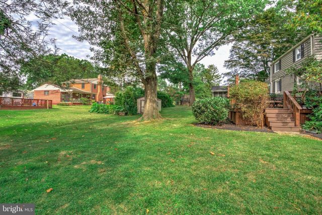 1826 PUTTER AVE, Lancaster, PA 17602