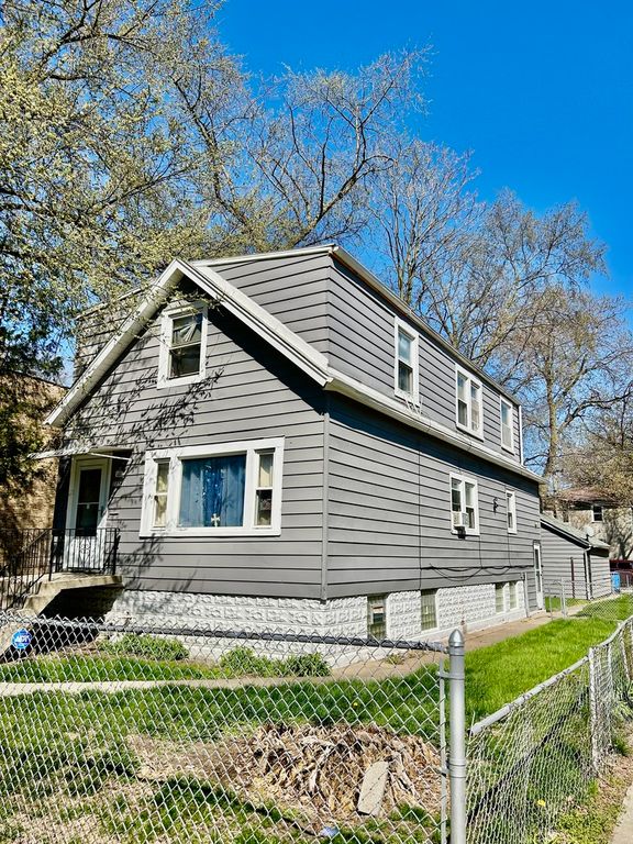 11741 S Stewart Avenue, Chicago, IL 60628