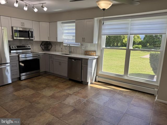 220 N TROOPER RD, Norristown, PA 19403