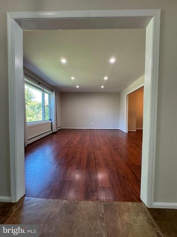 220 N TROOPER RD, Norristown, PA 19403