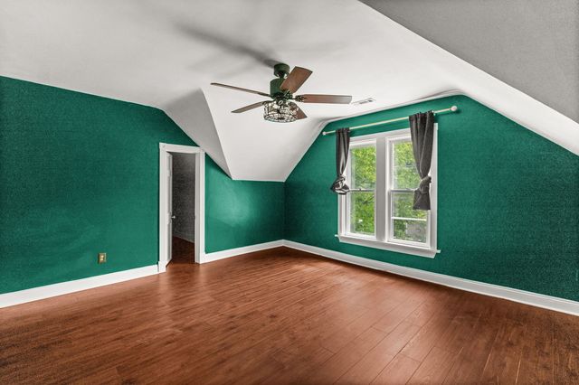 749 N Van Buren Street, Batavia, IL 60510