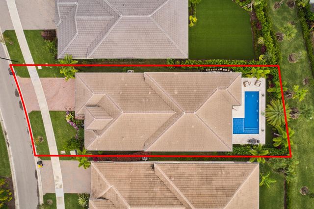 10088 Regency Way, Palm Beach Gardens, FL 33412