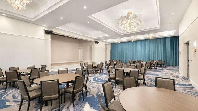 10088 Regency Way, Palm Beach Gardens, FL 33412