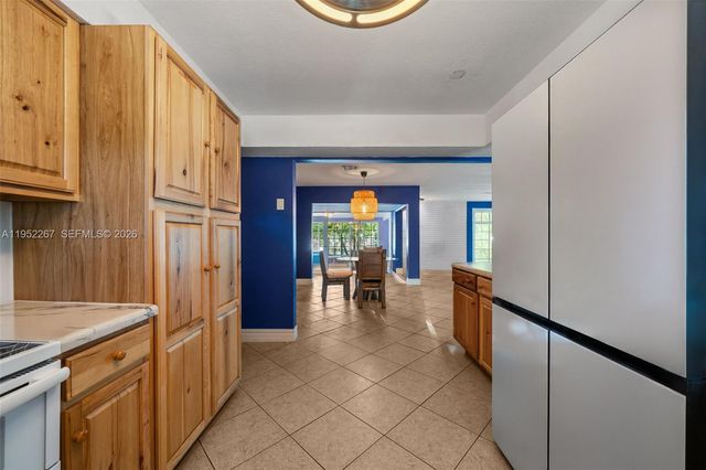 5741 SW 14th Street, Plantation, FL 33317