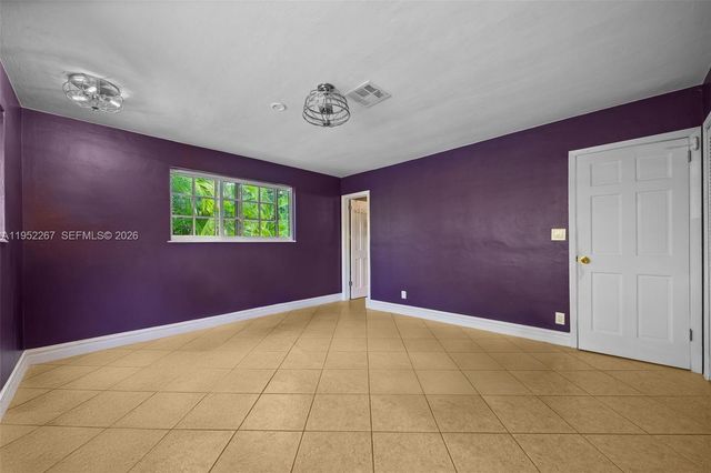 5741 SW 14th Street, Plantation, FL 33317