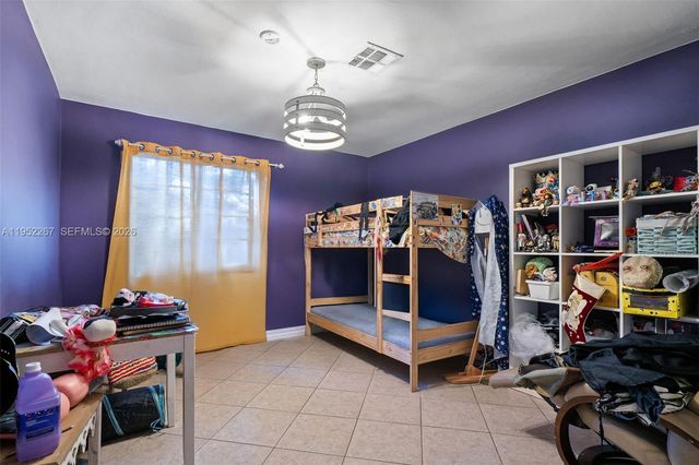 5741 SW 14th Street, Plantation, FL 33317