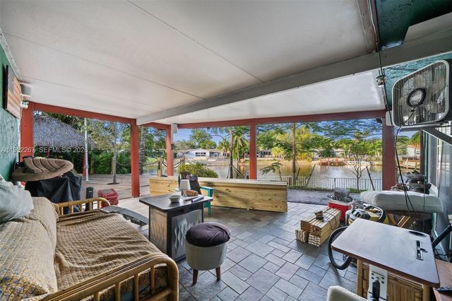 5741 SW 14th Street, Plantation, FL 33317