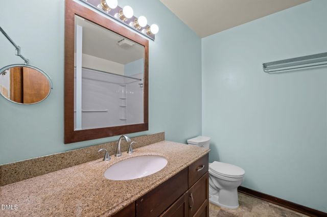 112 Essex Drive, Chapel Hill, NC 27514