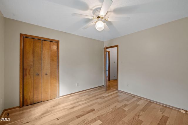 112 Essex Drive, Chapel Hill, NC 27514