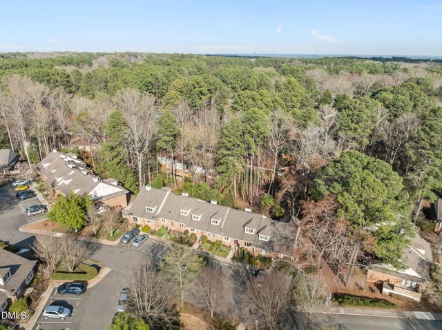 112 Essex Drive, Chapel Hill, NC 27514