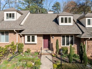112 Essex Drive, Chapel Hill, NC 27514