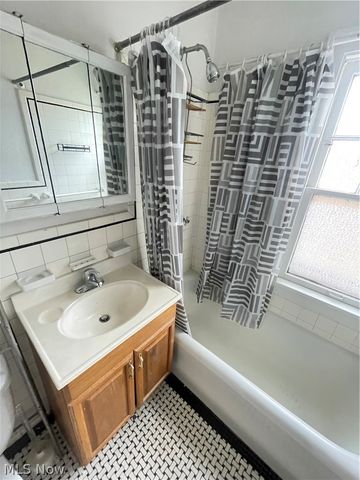 18323 Newell Road, Shaker Heights, OH 44122