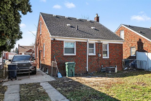 1472 Philomene Boulevard, Lincoln Park, MI 48146