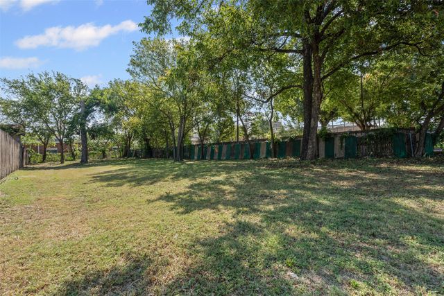 1417 S Jennings Avenue, Fort Worth, TX 76104