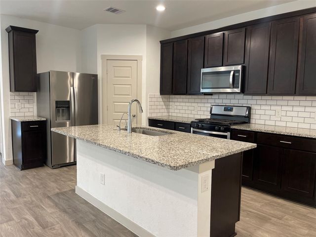 8107 Sugar Cane Lane, Rosharon, TX 77583