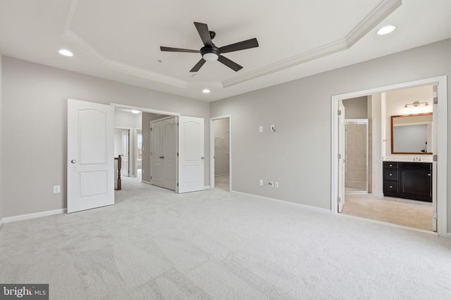 43140 THOROUGHFARE GAP TER, Ashburn, VA 20148