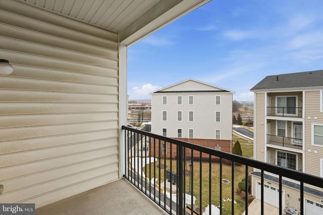 43140 THOROUGHFARE GAP TER, Ashburn, VA 20148