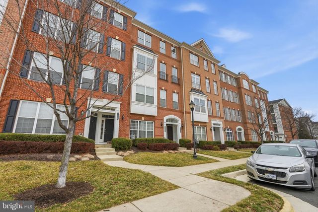 43140 THOROUGHFARE GAP TER, Ashburn, VA 20148