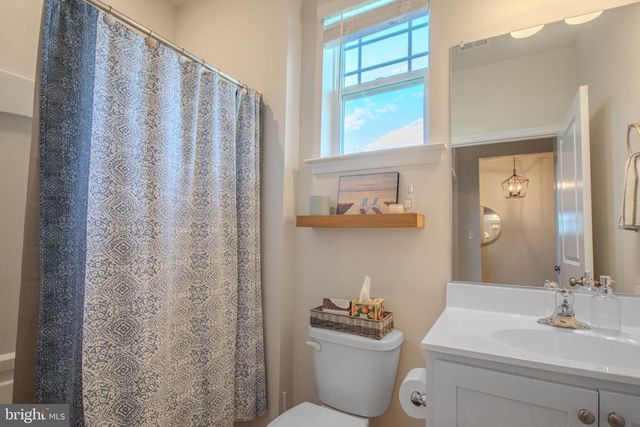 406 TWIN CREEKS DR, Salisbury, MD 21804