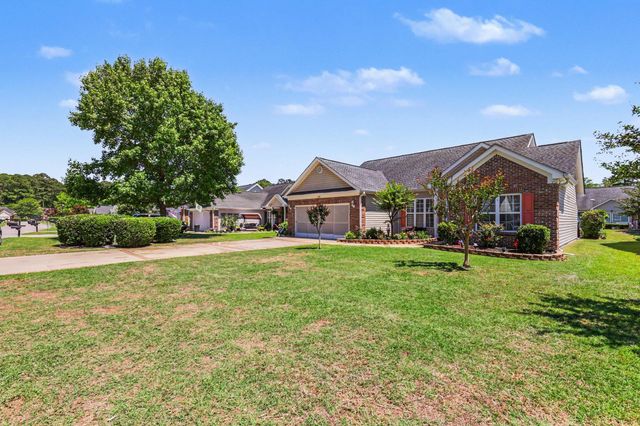 226 Candlewood Dr., Conway, SC 29526