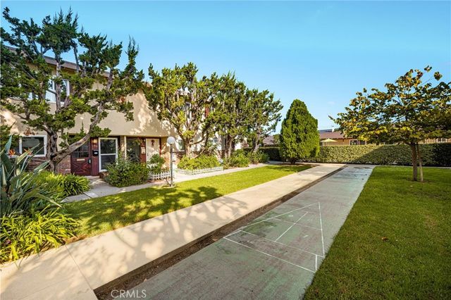 1919 Sherry Lane 46, Santa Ana, CA 92705