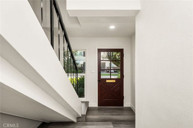 1919 Sherry Lane 46, Santa Ana, CA 92705