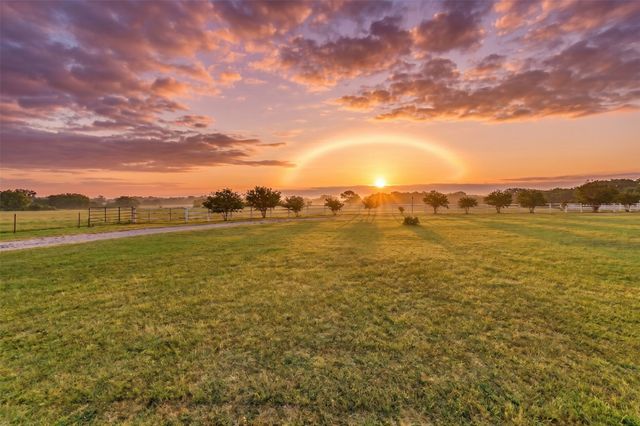 2113 FM 2123, Paradise, TX 76073