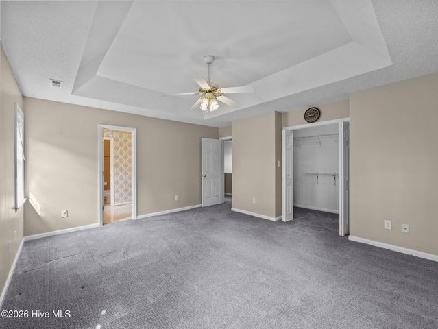 1017 N Commons Drive N, Jacksonville, NC 28546