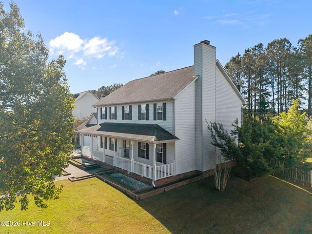 1017 N Commons Drive N, Jacksonville, NC 28546