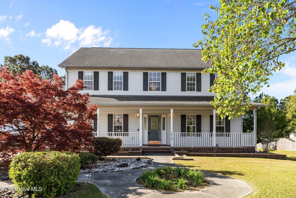 1017 N Commons Drive N, Jacksonville, NC 28546